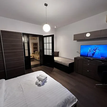 Elisio - Pani Nani בראשוב