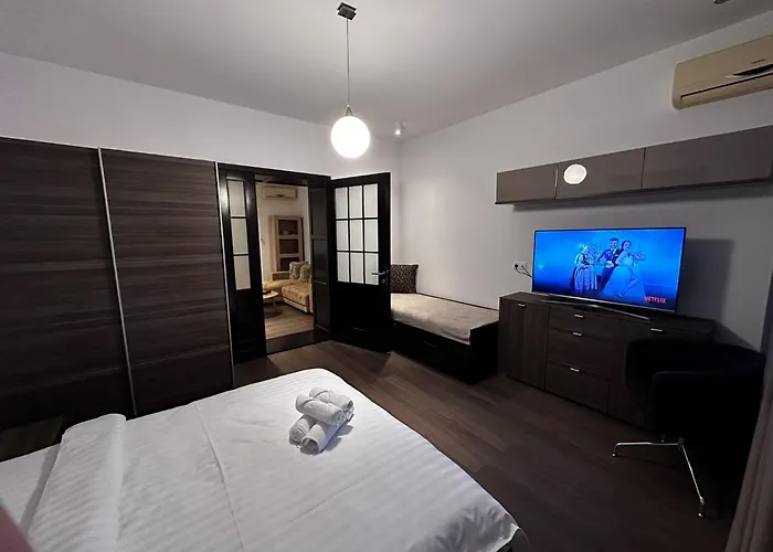 Elisio - Pani Nani בראשוב